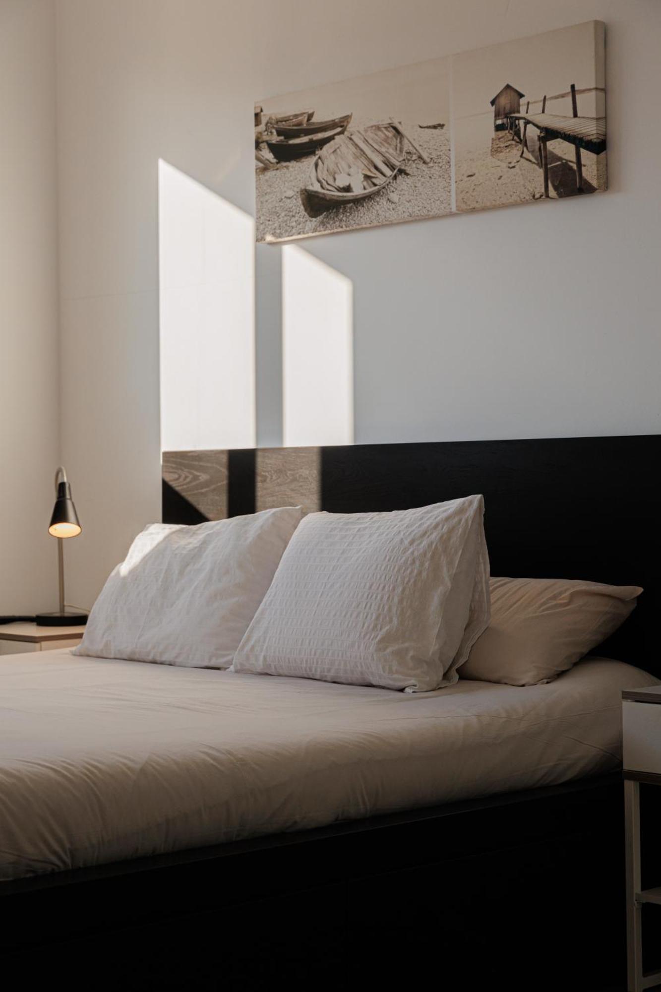 Gran Apartmento Playa Badalona Buitenkant foto